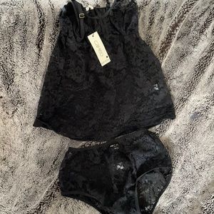 Cami lingerie set, never worn